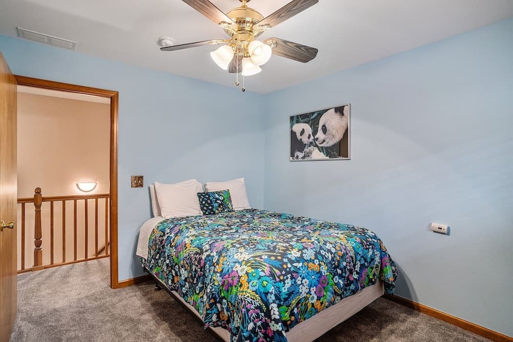 Elk Haven -- Ev #6079 3 Bedroom Condo by RedAwning