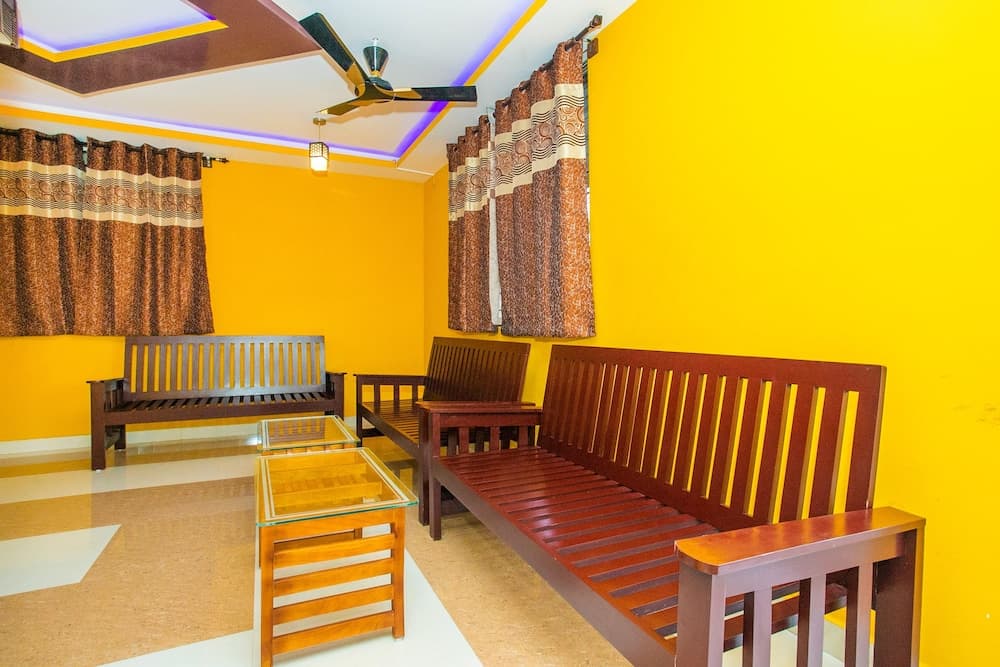 OYO 19846 Metro Residency