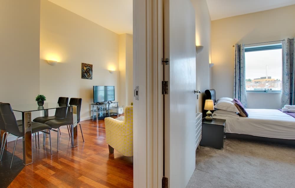 Week2Week Fabulous 1 Bedroom City Centre Apartment