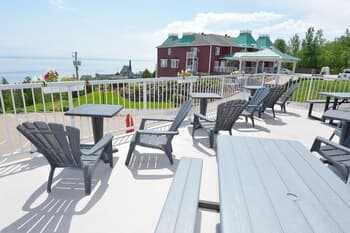 Les Pavillons du Petit Manoir du Casino