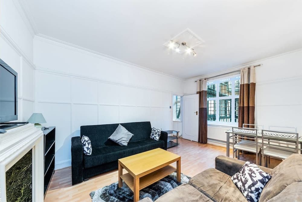 Cosy West End Flat min From Selfridges & Oxford st