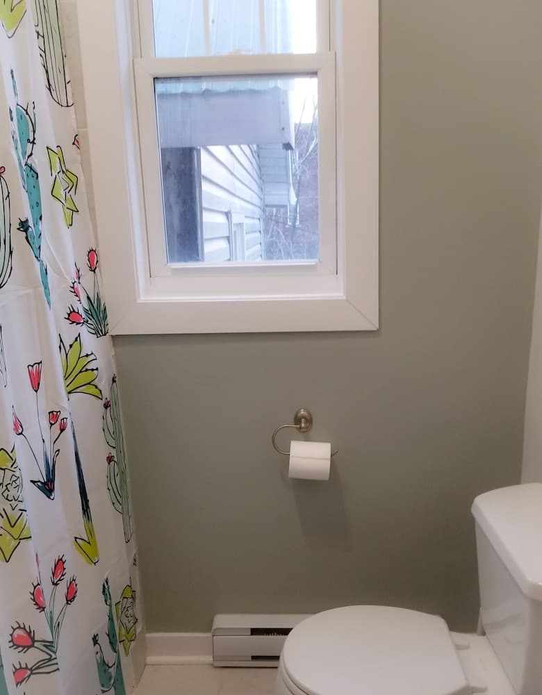 JstLikeHome - Downtown Suites