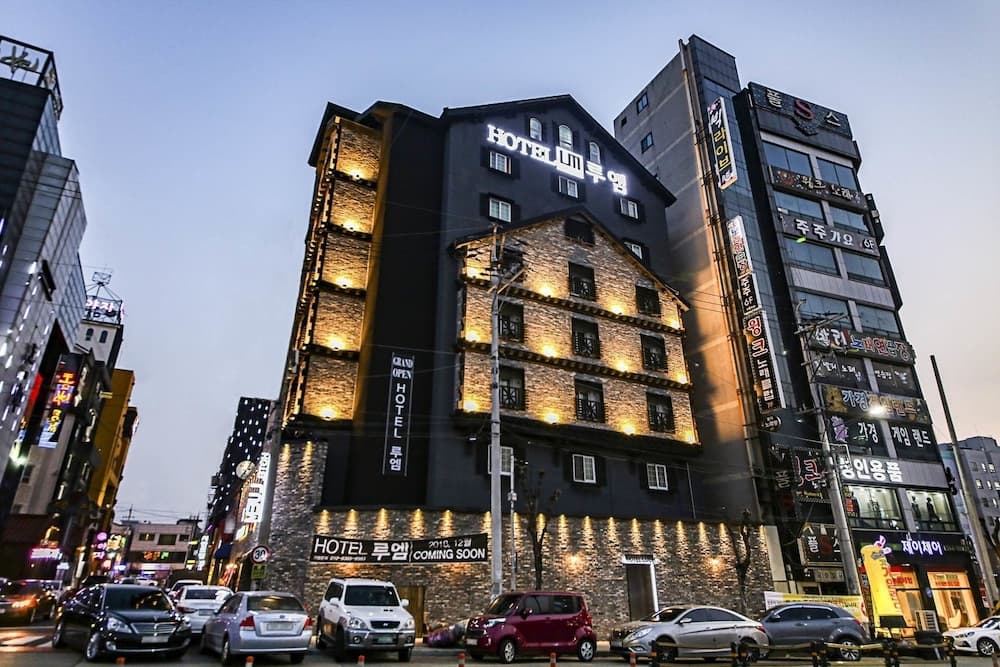 hotel image