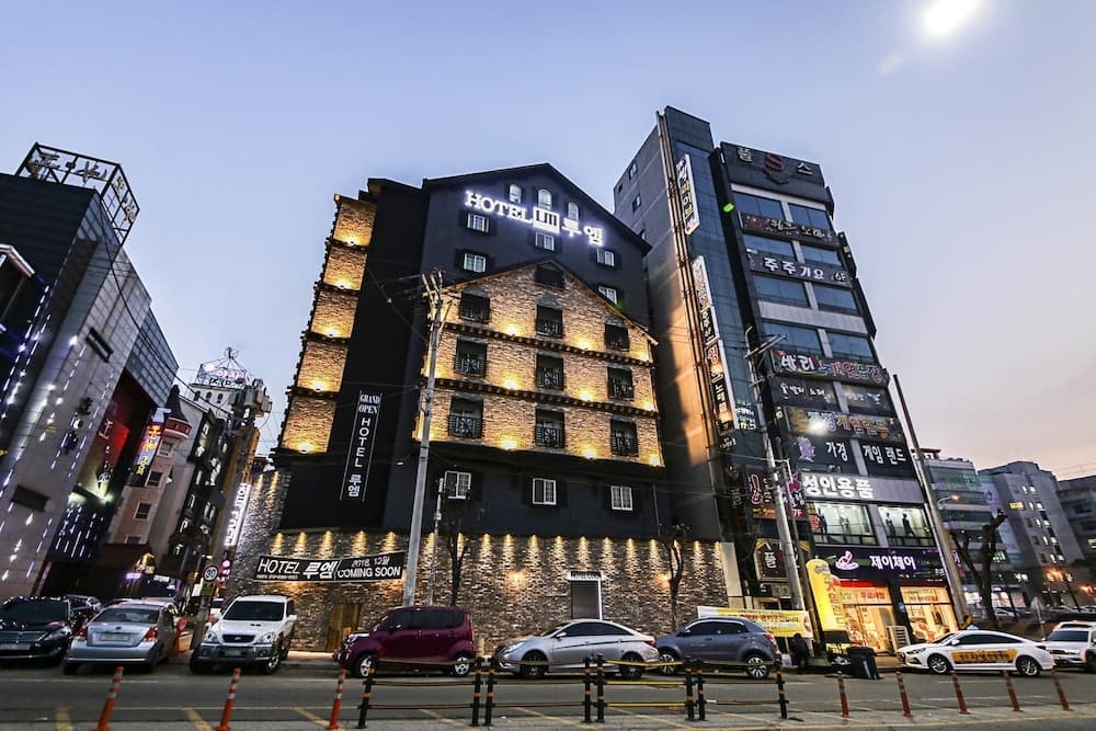 hotel image