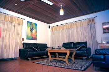 Adonai Guest House - Hostel