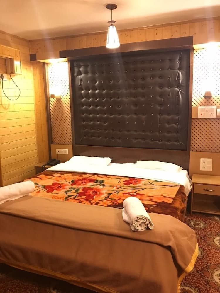 Hotel Akbar Sonamarg