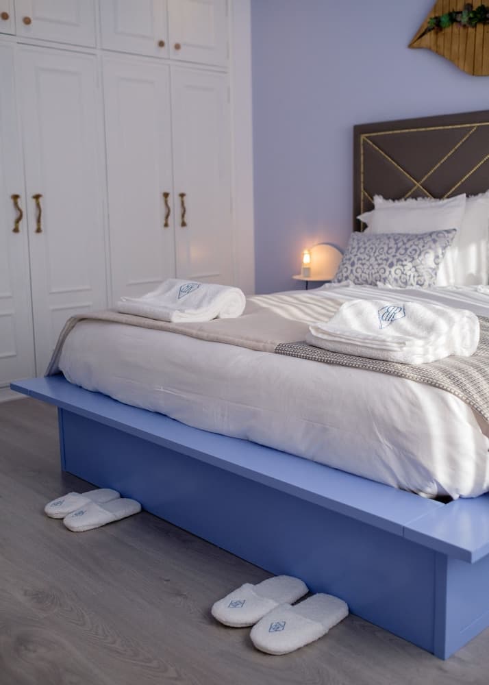 Boutique Rentals - Provence Apartment