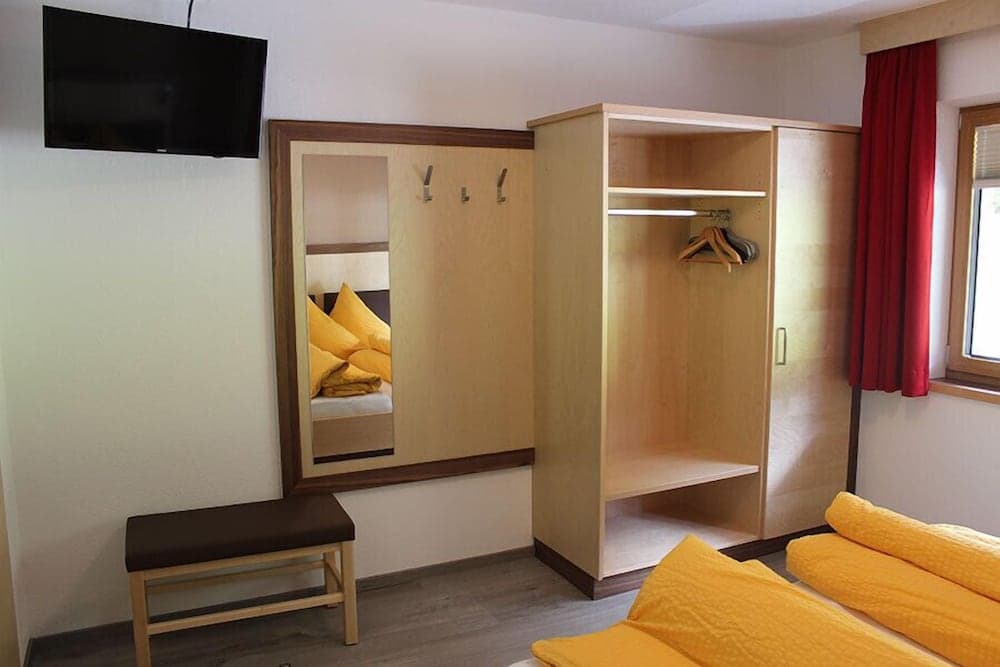 Landhaus Schöpf & Haus Alpina