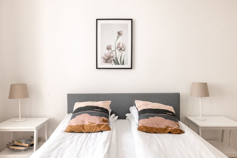 2ndhomes Beautiful & Modern 1BR Home with Central Location