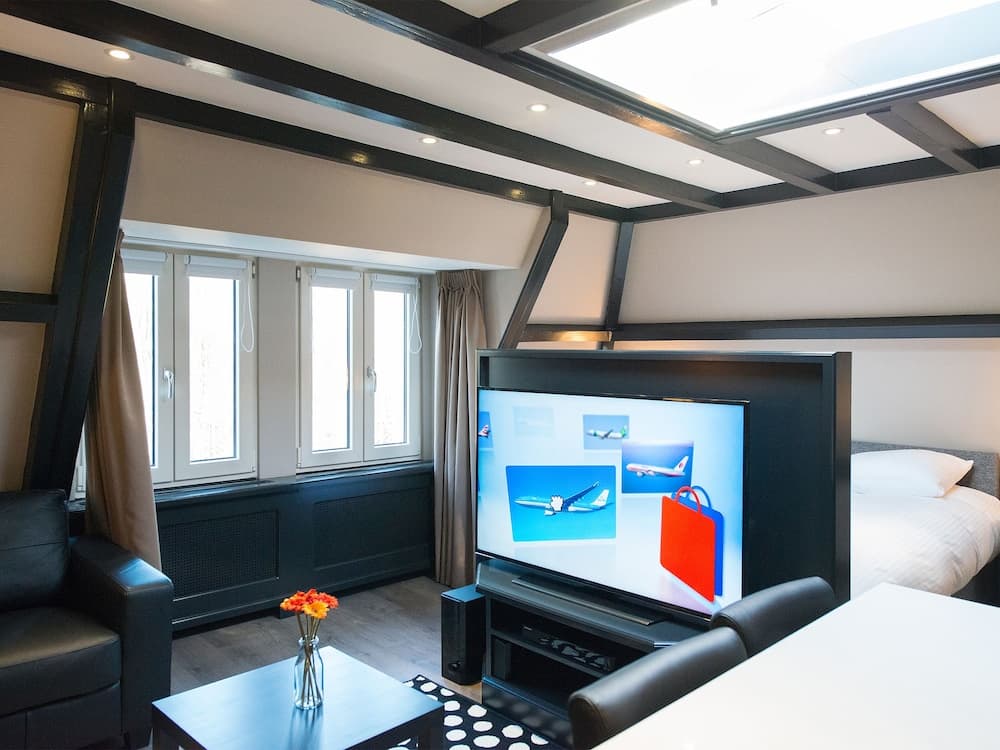 BizStay Park Central Apartments