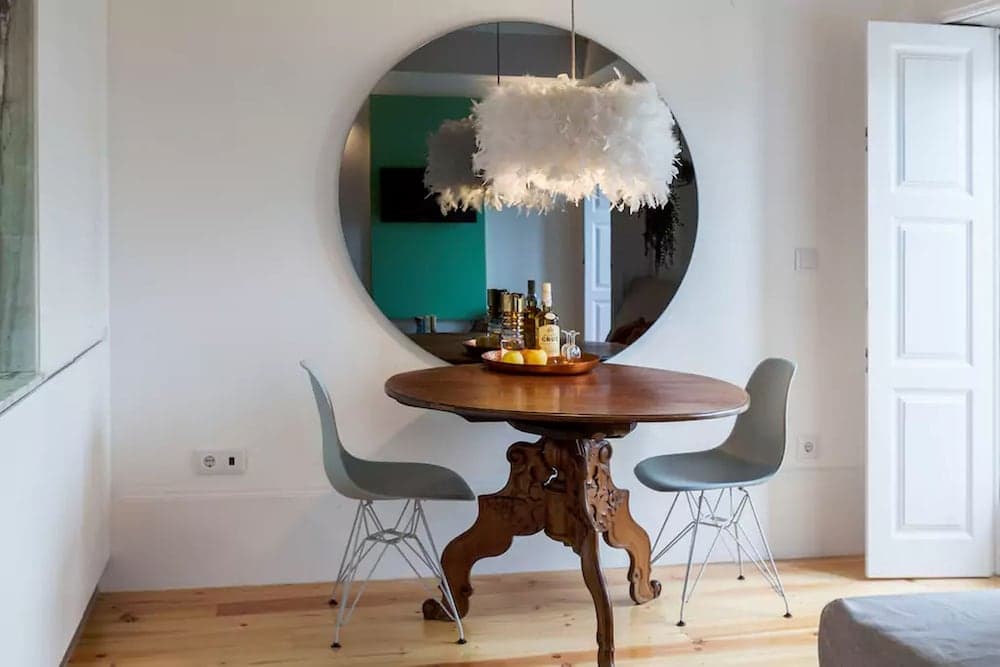 Boutique Rentals - Republica's Garden Studio with views