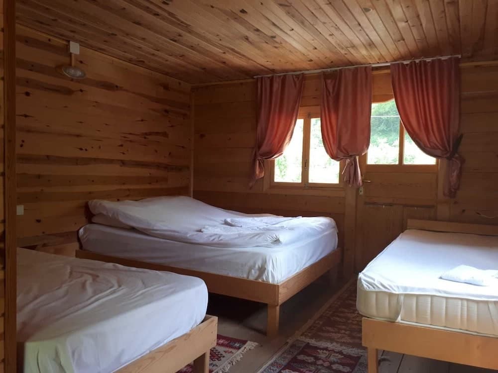 Adas Dag Evi & Restoran