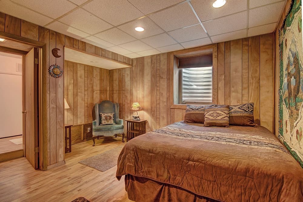 Summit View  4 Bedroom Townhouse by RedAwning