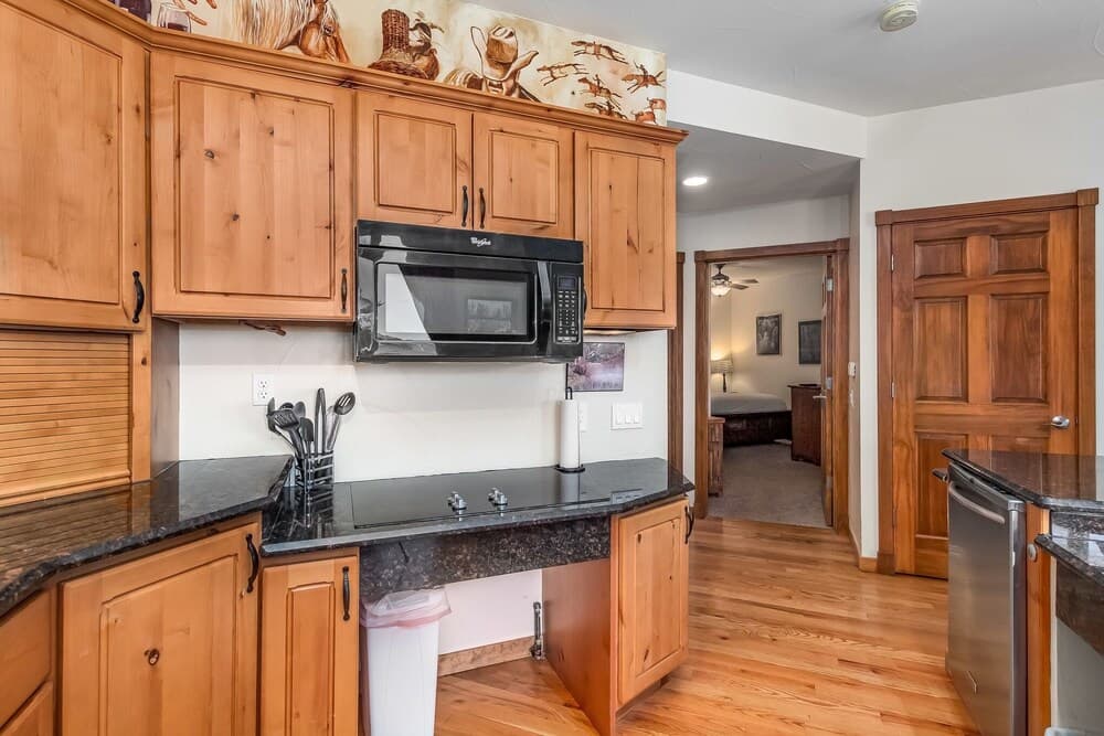 Mount Stratus 11b 2 Bedroom Condo by RedAwning