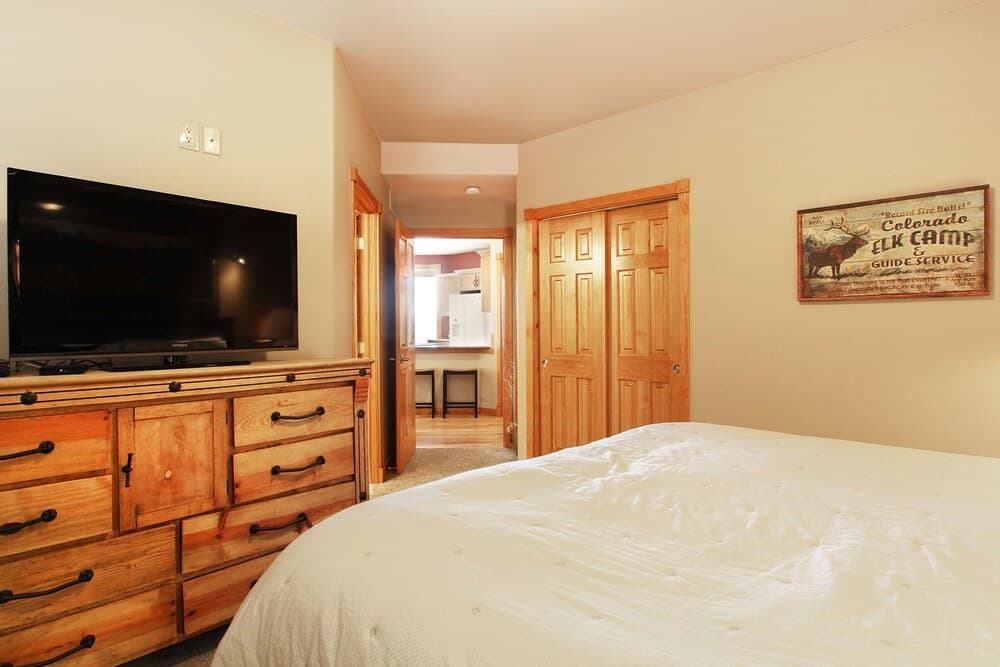 Terra Tomah Mountain 40b 2 Bedroom Condo by RedAwning