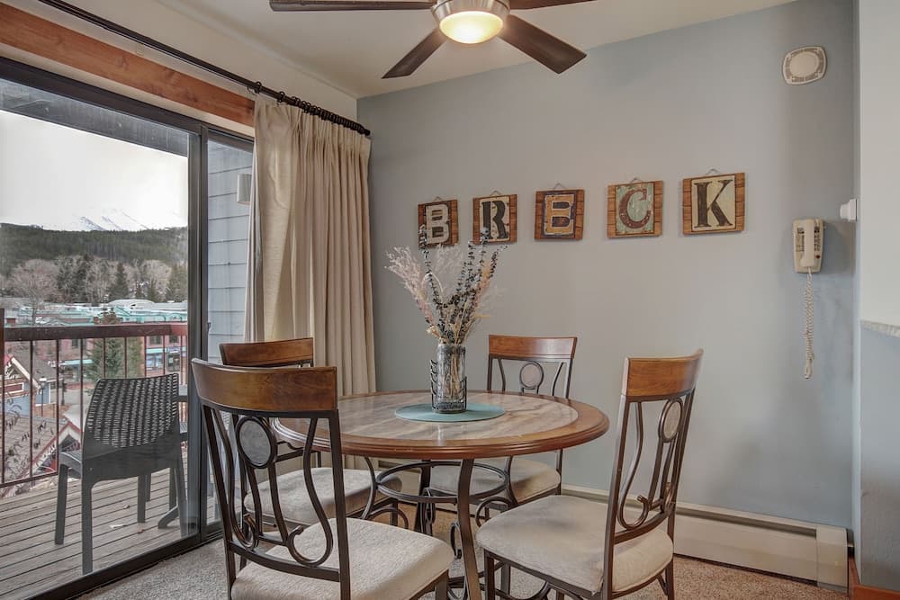 River Mtn Lodge E203 - Studio Condo