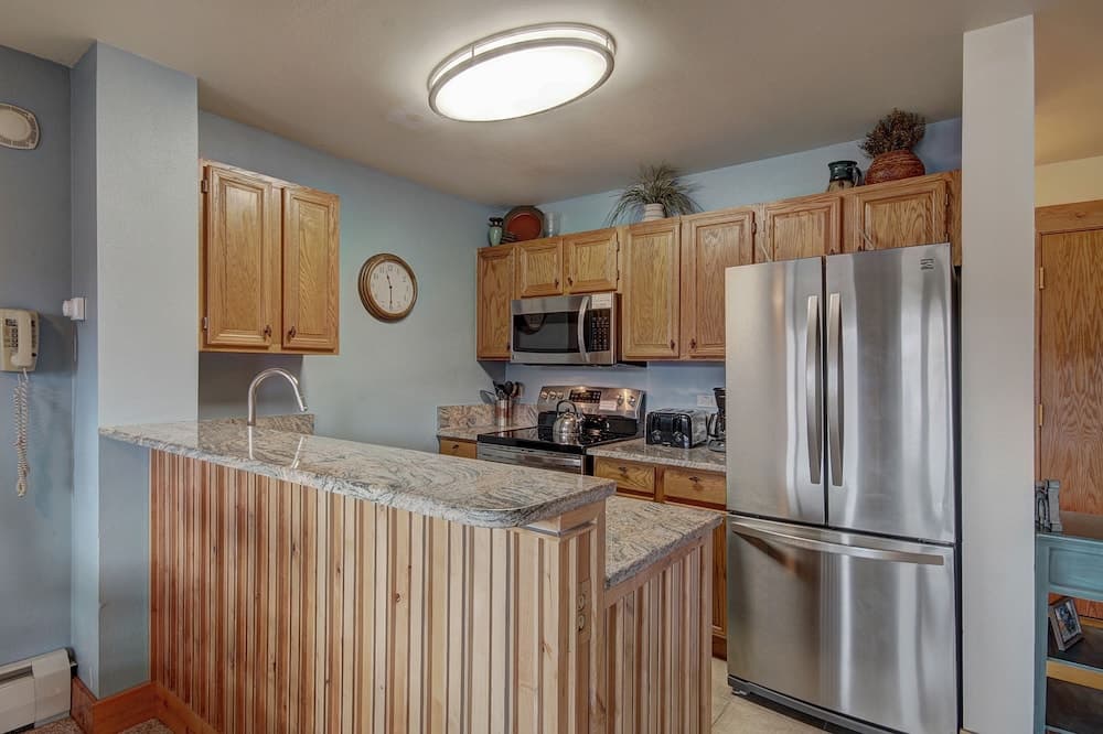 River Mtn Lodge E203 - Studio Condo