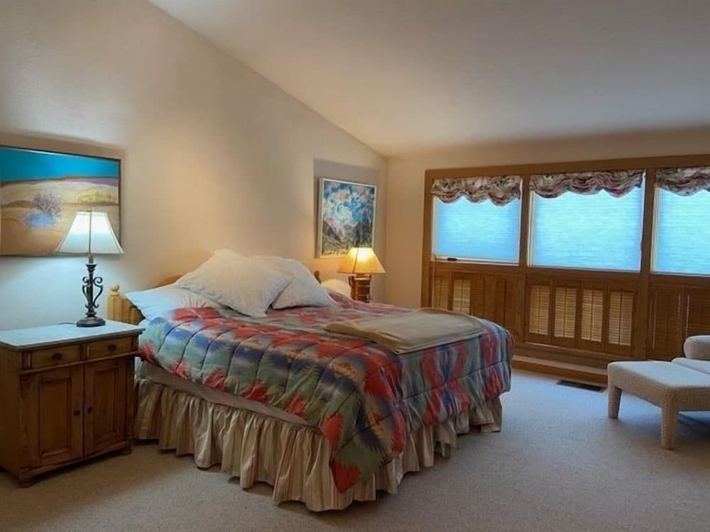 Potato Patch Club 22 3 Bedroom Townhouse by RedAwning