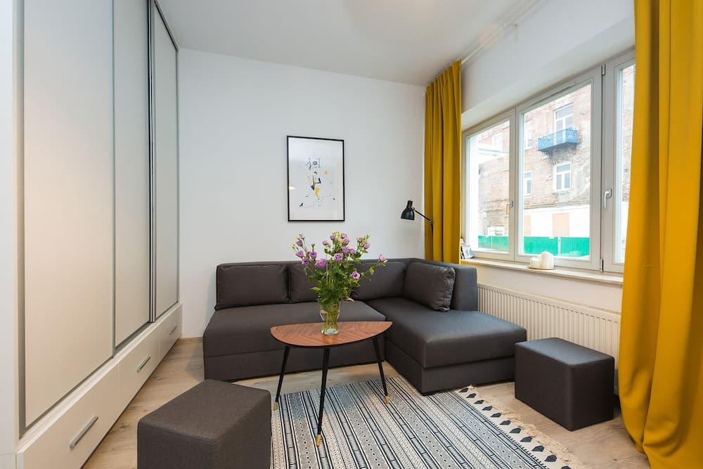 ShortStayPoland Środkowa (B48)