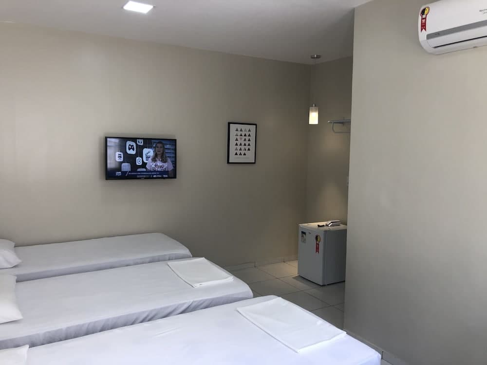 Mega Aeroporto Hotel