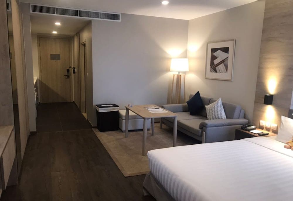 Somerset Harbourview Sri Racha