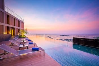 Somerset Harbourview Sri Racha