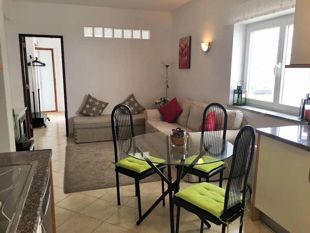 Apartamento 1K Rua 1 de Maio