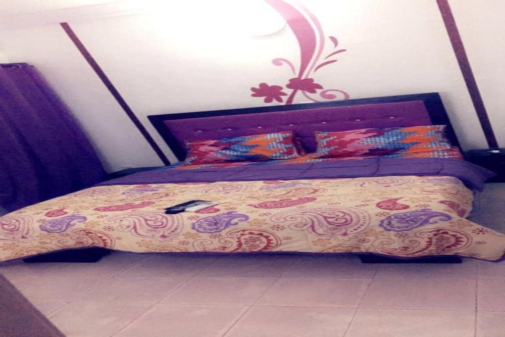 Residence Lolla-Maya