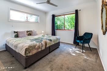 Heliconia 10 Newly Renovated House