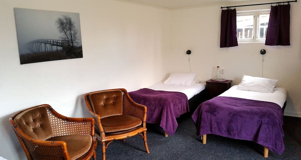 Som Hemma Gardscafe Bed & Breakfast