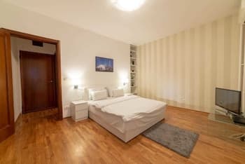 Royal City Apartments