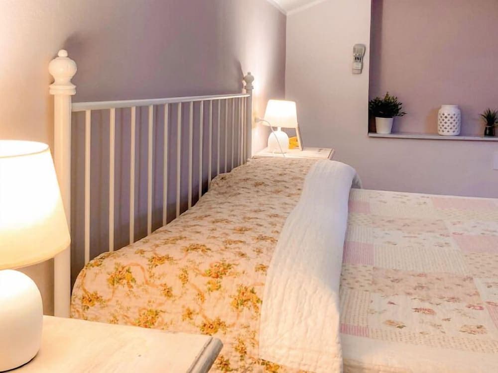 Domus Volumnia Country House