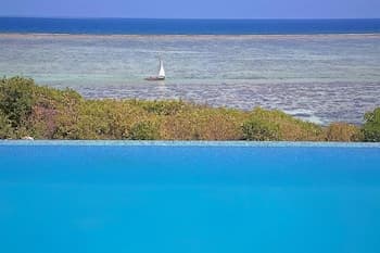 Villa Paradise ON THE Ocean