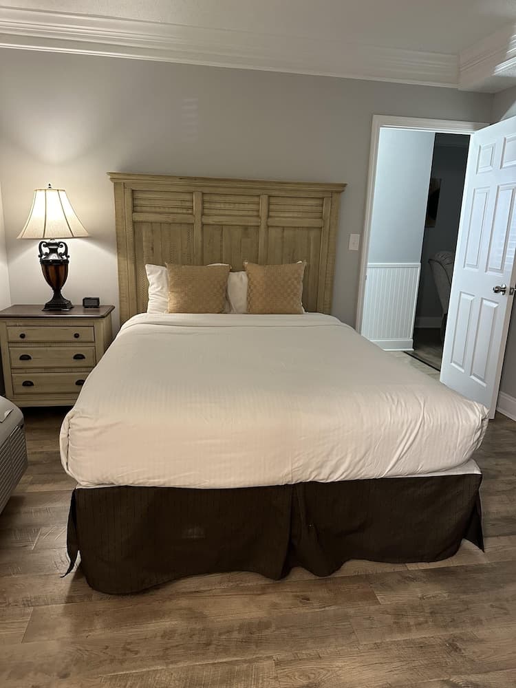 Smoky Mountains 101 2BD Condo with Fireplace and Private Balcony by RedAwning