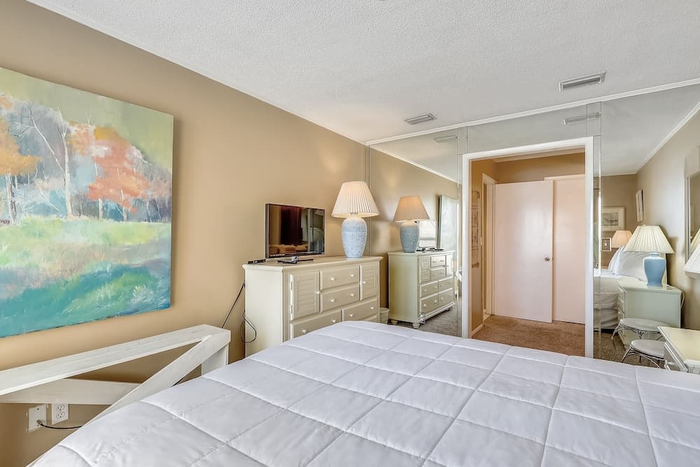 Sandpiper Cove 2133 1 Bedroom Condo by RedAwning