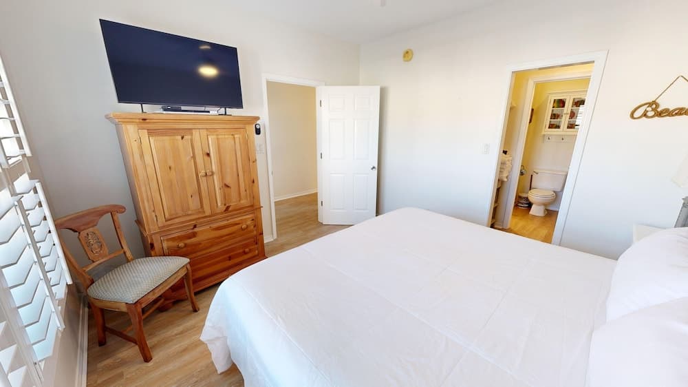 Sandpiper Cove 9206 1 Bedroom Condo by RedAwning