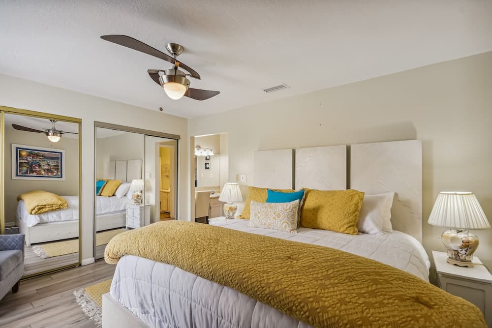 Sandpiper Cove 3104 2 Bedroom Condo by RedAwning