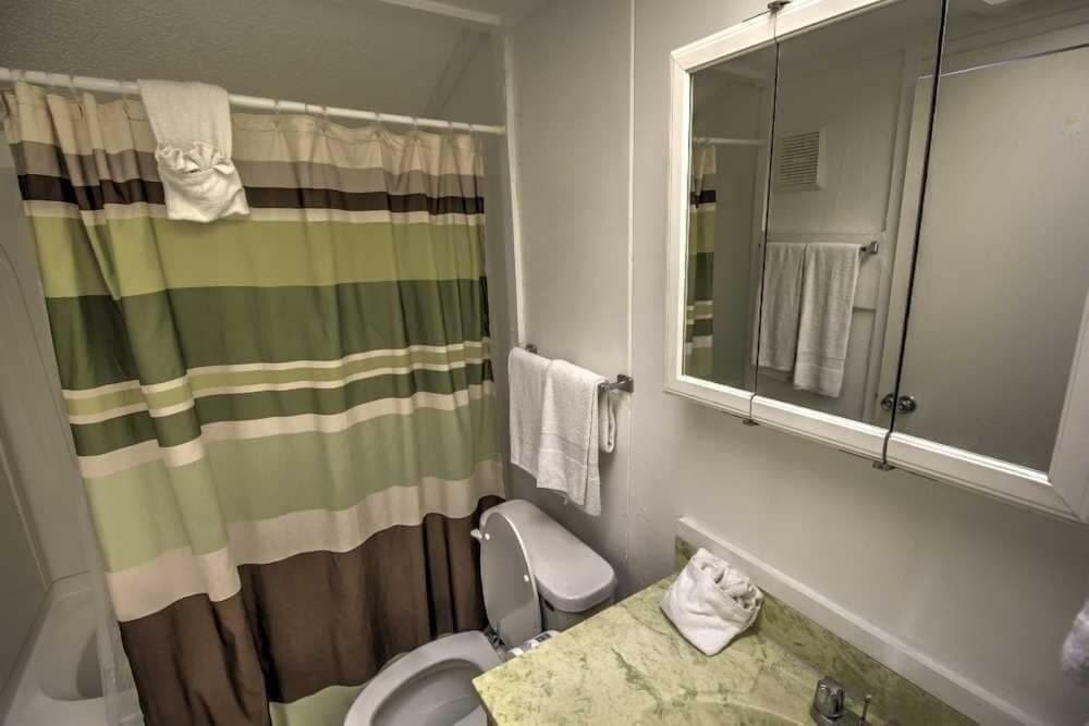 Sandcastle 201b Minium Studio Bedroom Condo by RedAwning