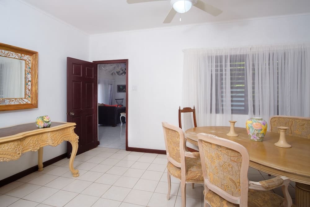 For Your Eyes Only Villa