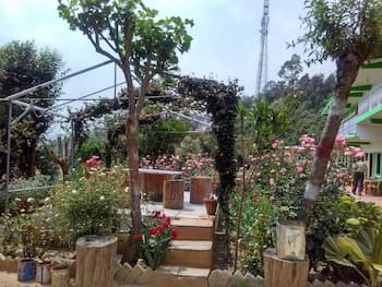 StayApart - Maa Anadmayee Guest House