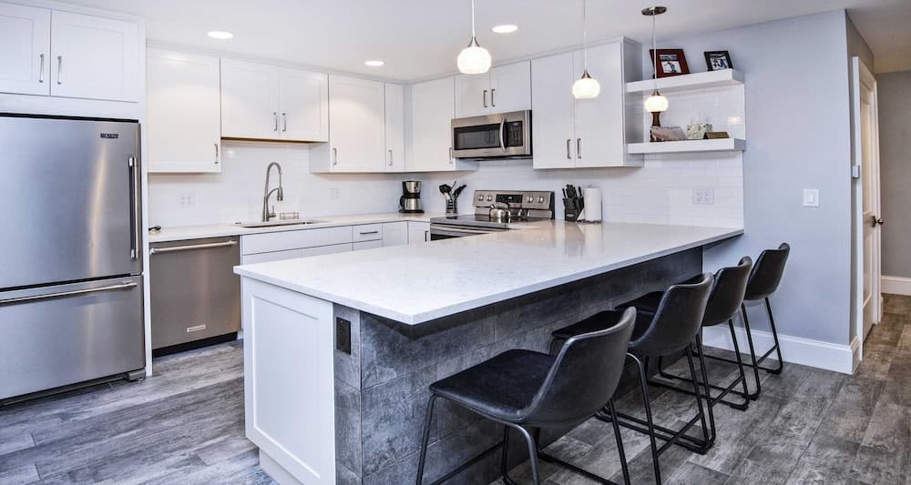 Scorpio #104 2 Bedroom Condo by RedAwning