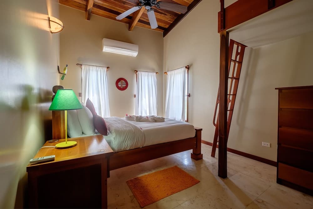 Indigo Belize 1C 3 Bedroom Condo by RedAwning