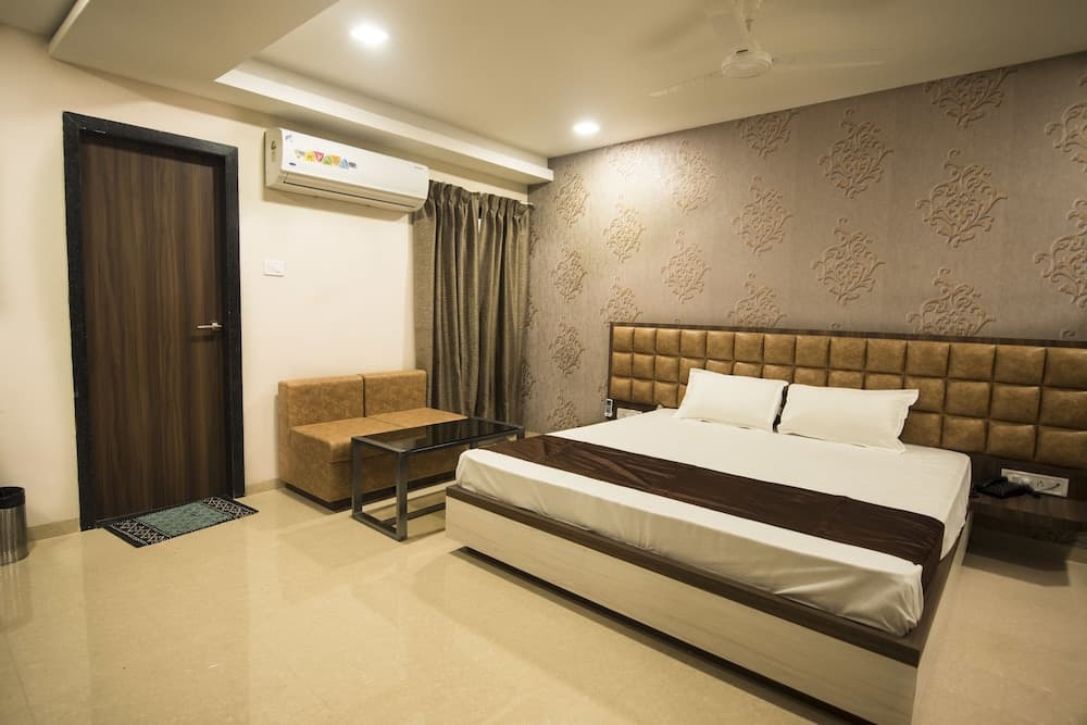 Hotel Sudharsan Residency
