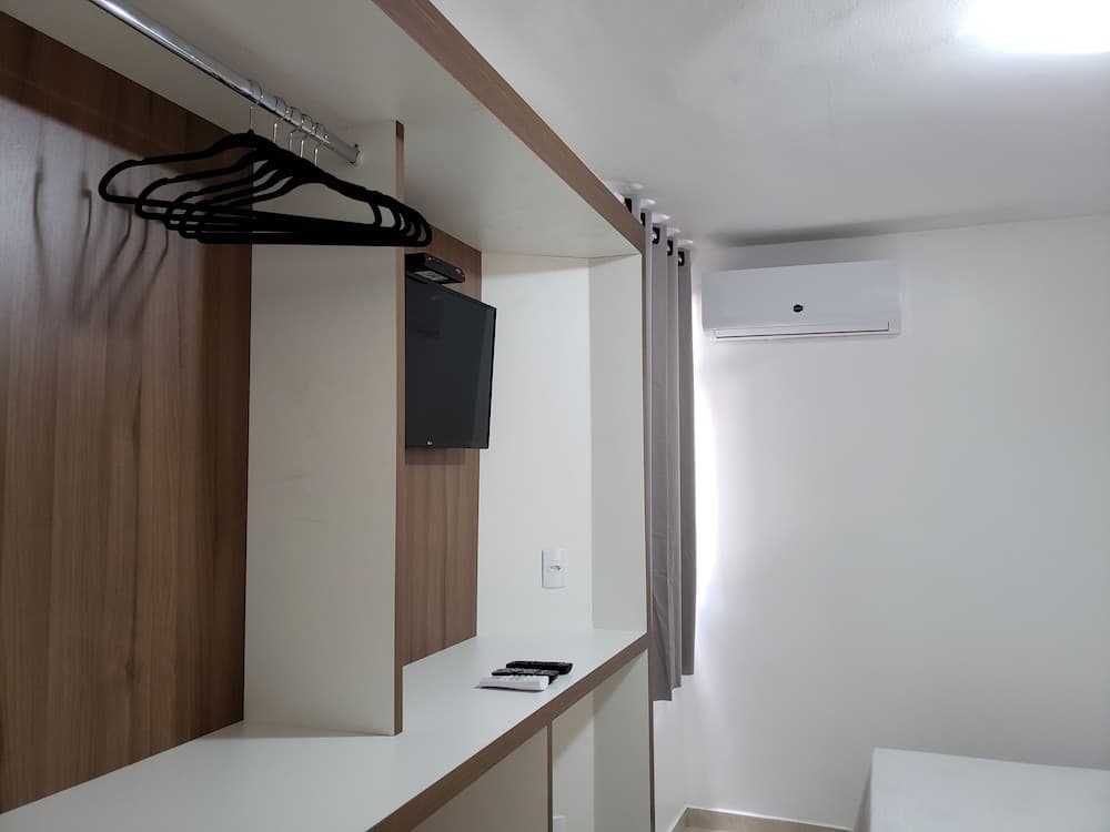 Executive Plaza Hotel