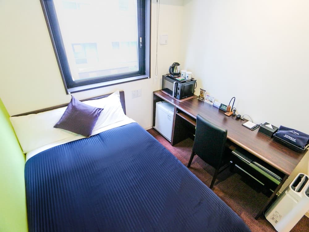 HOTEL LiVEMAX Ueno-Ekimae