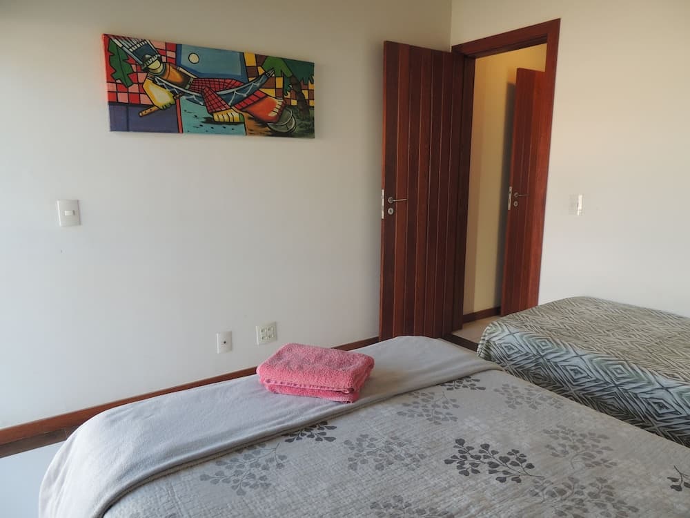 Ótima Casa com Vista para a Praia de Manguinhos