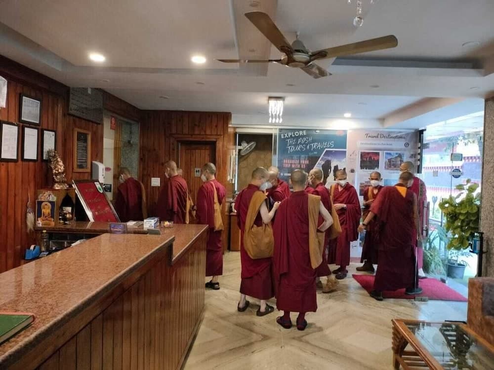 The Posh Hotel near Mall Road with Hassle Free Covered Parking