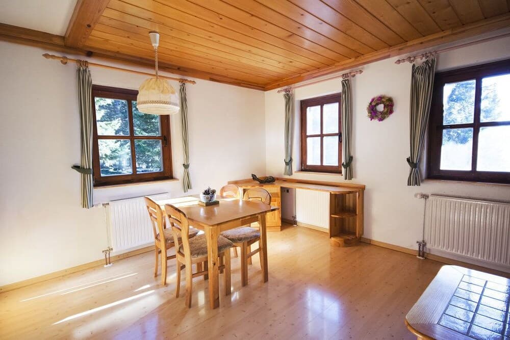Apartmajska hiša Muštrinka