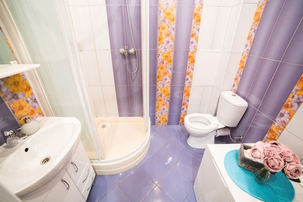 1 Bedroom Apartment Ave Svobody 1-3