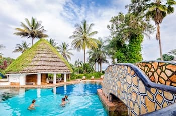 Kingfisher Safaris Resort Hotel